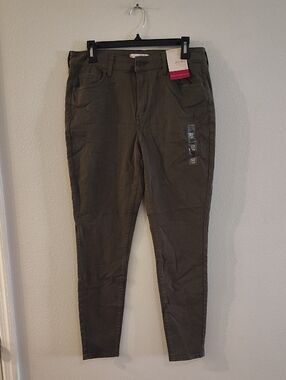 SO Olive Green Chinos for 234 women